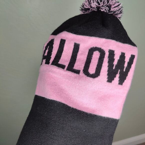 Weld M.F.G Custom Slouchy Beanie - Picture 4 of 7